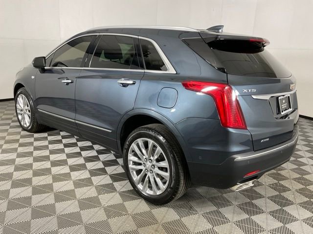 Used 2019 Cadillac XT5 Premium Luxury w/ Driver Assist Package AWD/4WD image 4