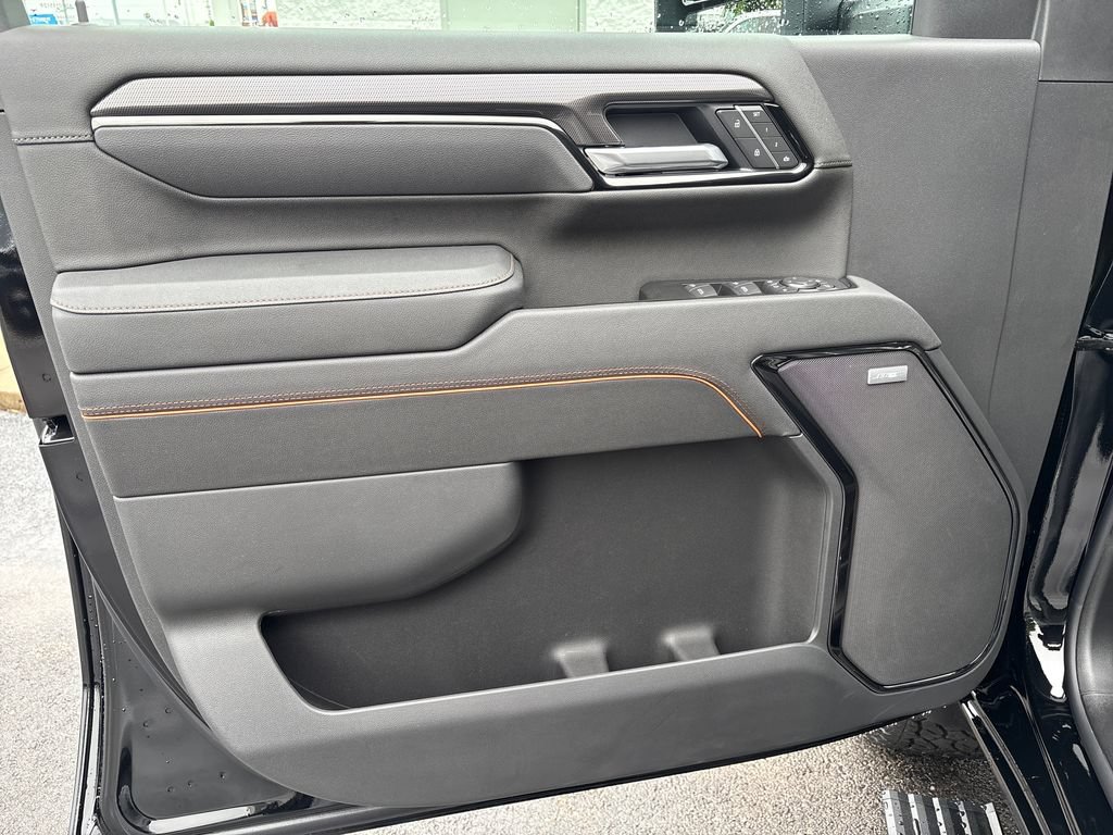 New 2026 GMC Sierra 2500 AT4 w/ AT4 Premium Plus Package AWD/4WD image 14