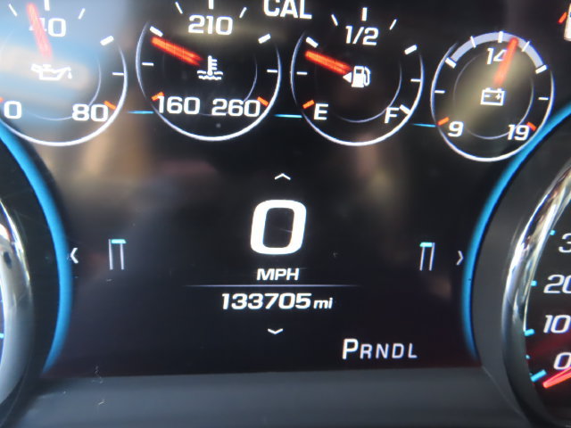Used 2017 GMC Yukon Denali w/ Open Road Package AWD/4WD image 23