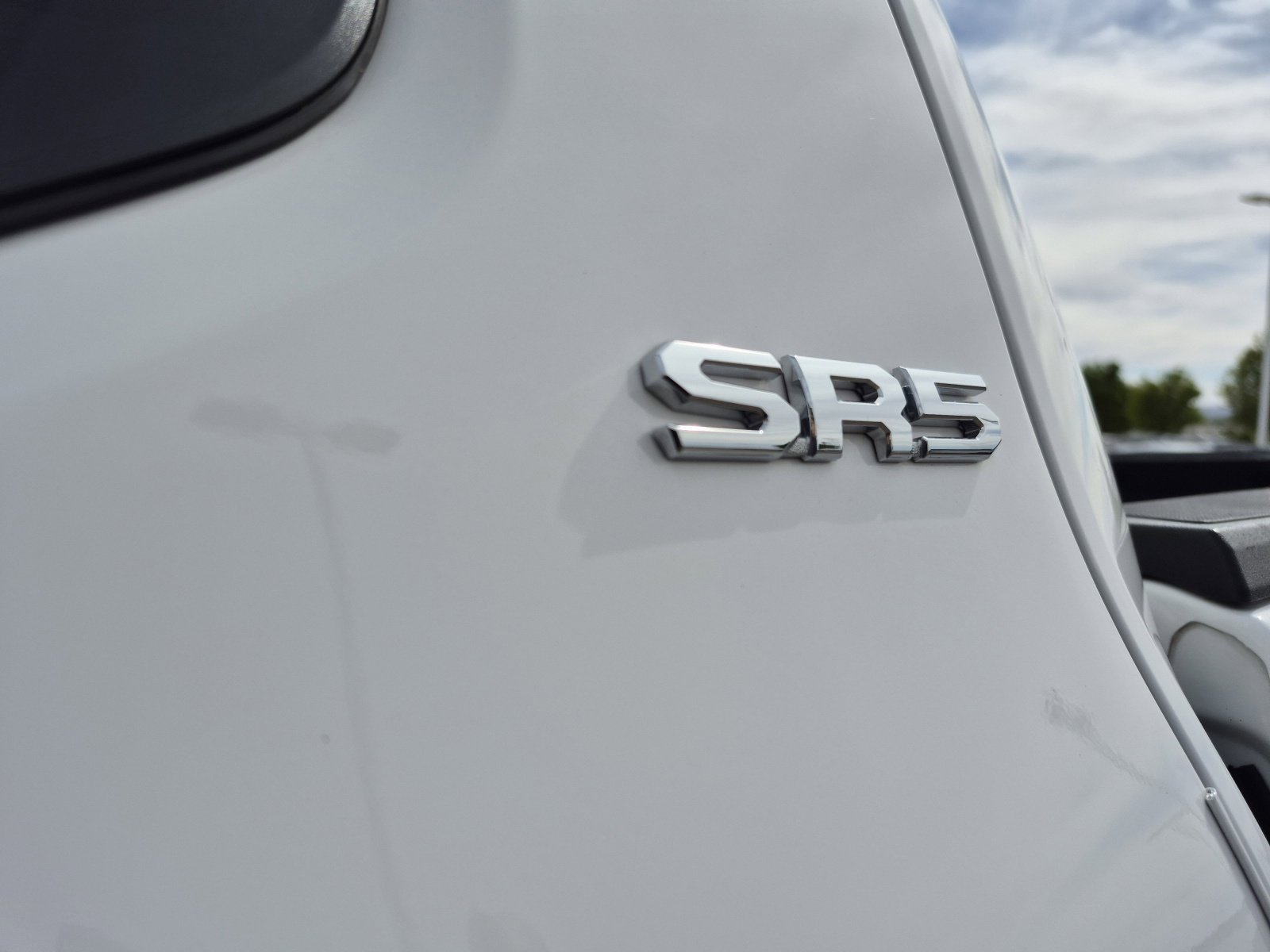 Certified 2025 Toyota Tacoma SR5 image 23