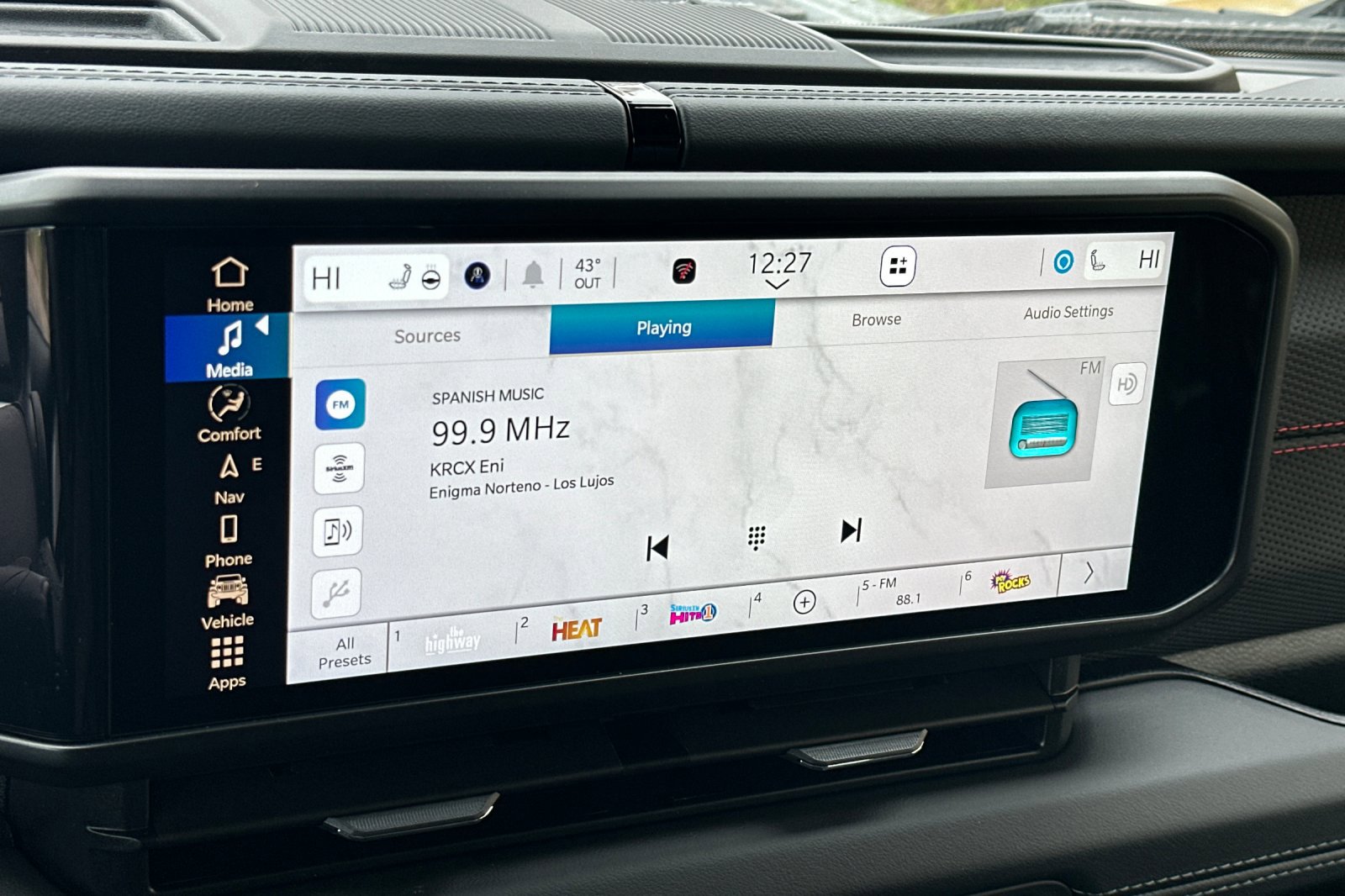 New 2026 Jeep Wrangler Unlimited Rubicon image 17