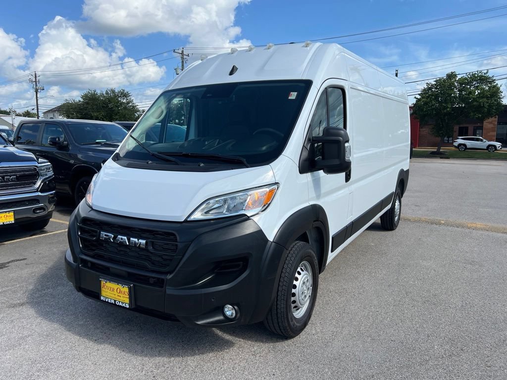 Used 2026 RAM ProMaster 2500 w/ Safety Group FWD image 3