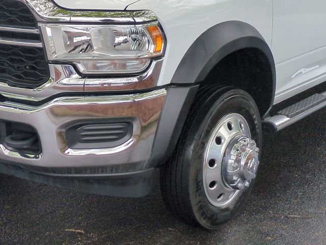 Used 2022 RAM 5500 Tradesman w/ Chrome Appearance Group image 9