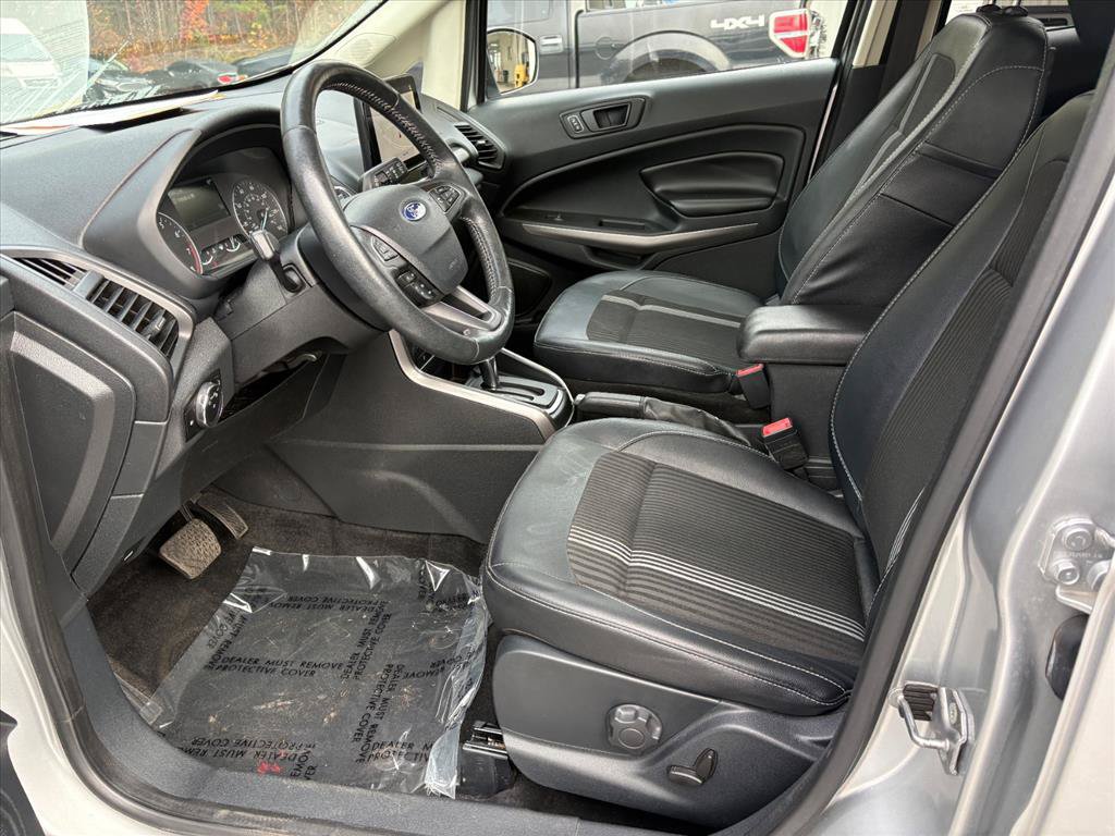 Used 2019 Ford EcoSport SES w/ SES Black Appearance Package AWD/4WD image 17