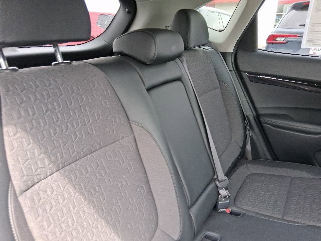 Used 2025 Kia Seltos S FWD image 11