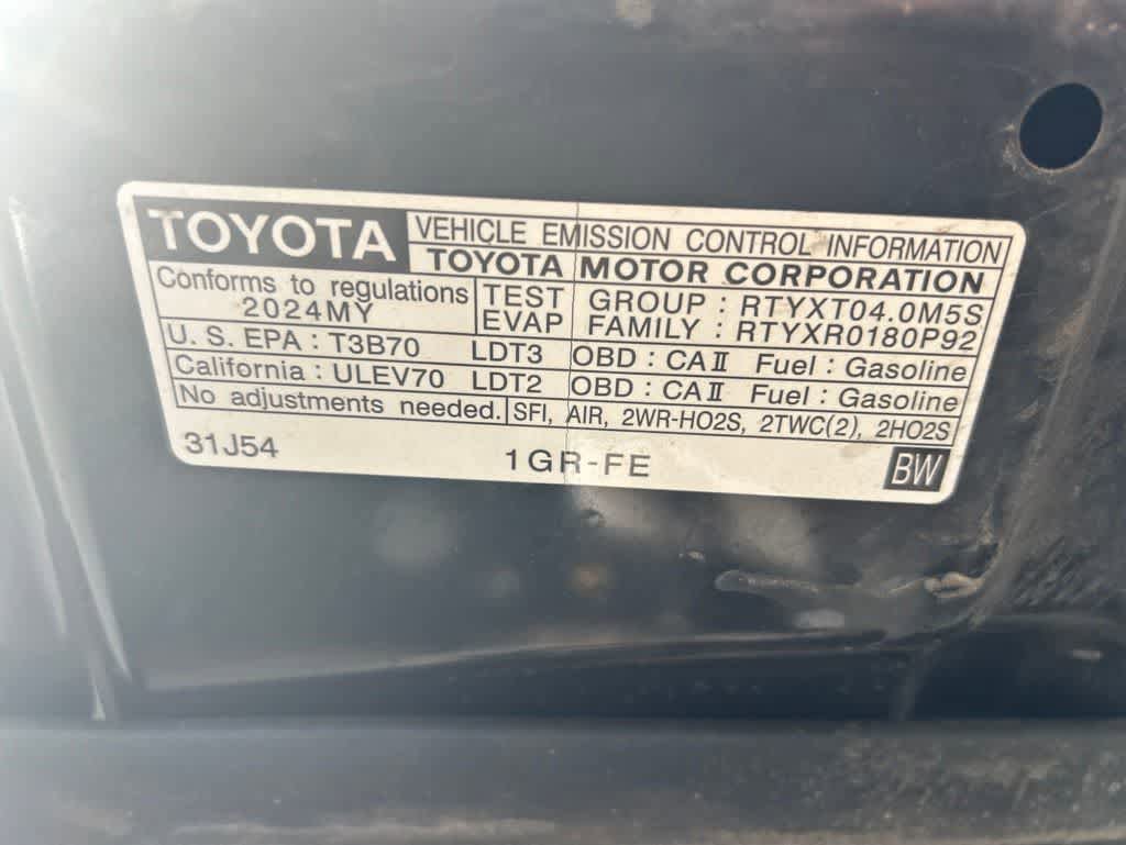 Used 2024 Toyota 4Runner TRD Off-Road Premium w/ Moonroof Package AWD/4WD image 9