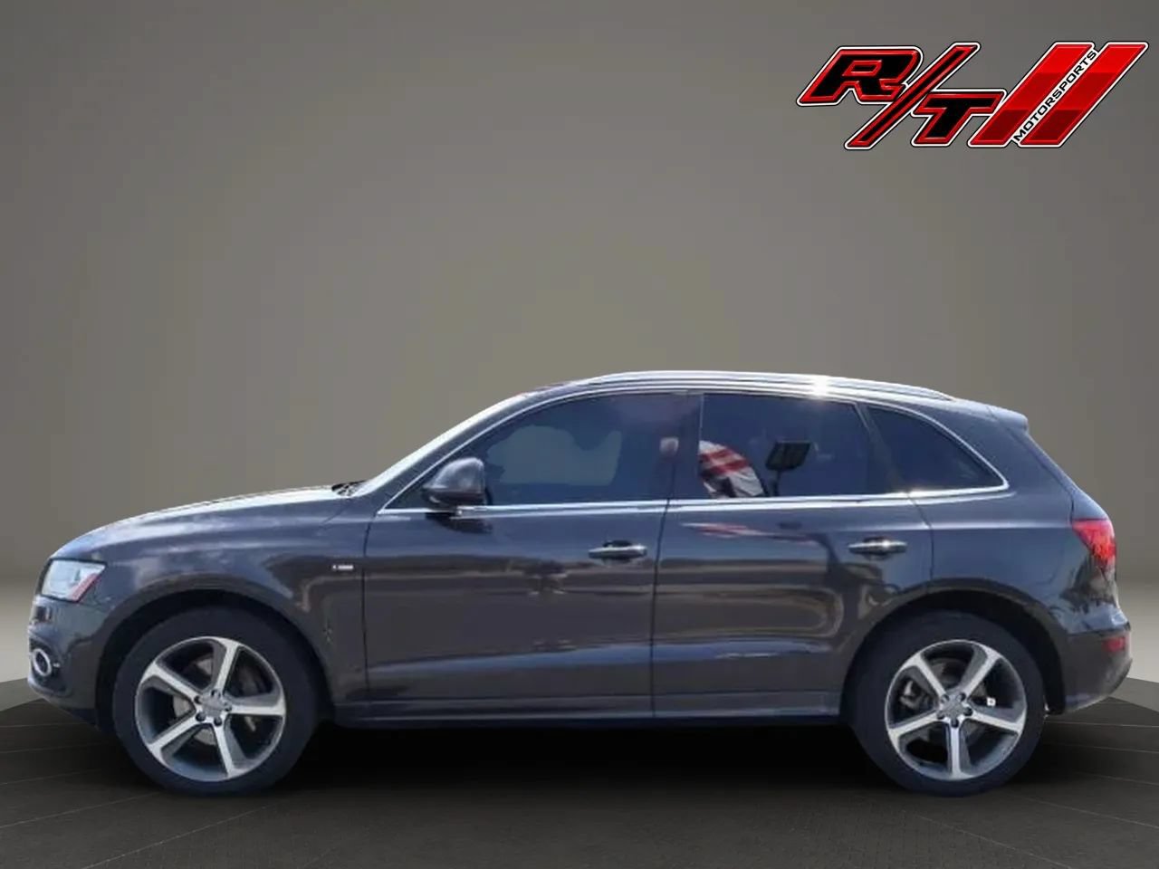 Used 2015 Audi Q5 3.0T Premium Plus w/ Technology Package AWD/4WD image 4