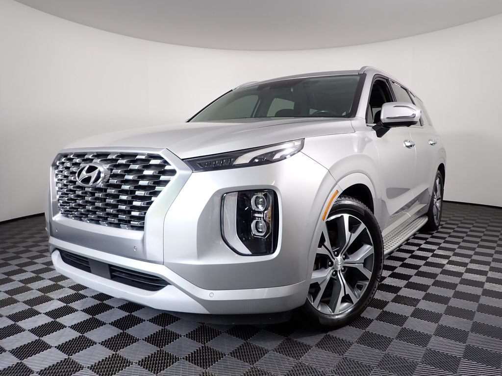 Used 2021 Hyundai Palisade Limited FWD image 2