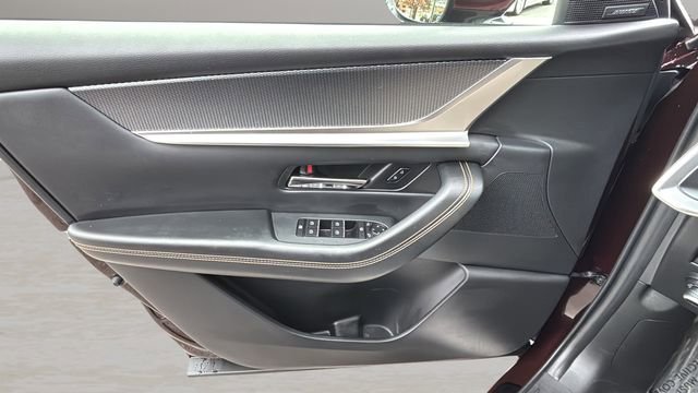 Used 2025 MAZDA CX-90 3.3 Turbo w/ Premium Plus Pkg image 17