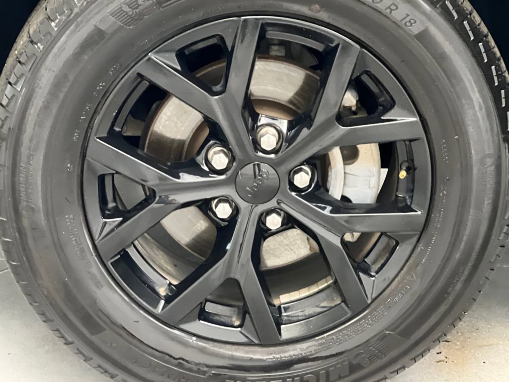 Used 2024 Jeep Grand Cherokee Altitude image 64