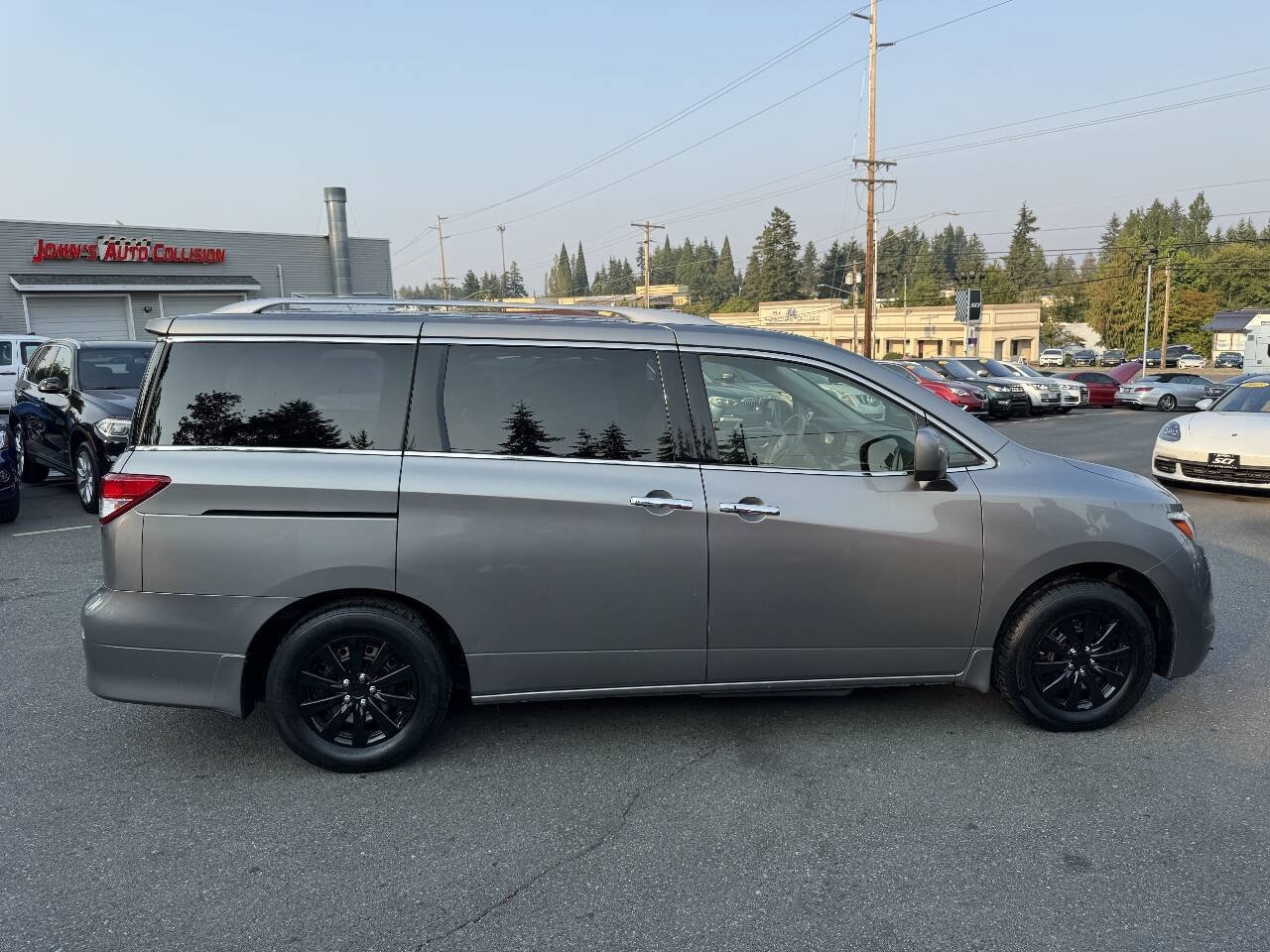 Used 2012 Nissan Quest S FWD image 7