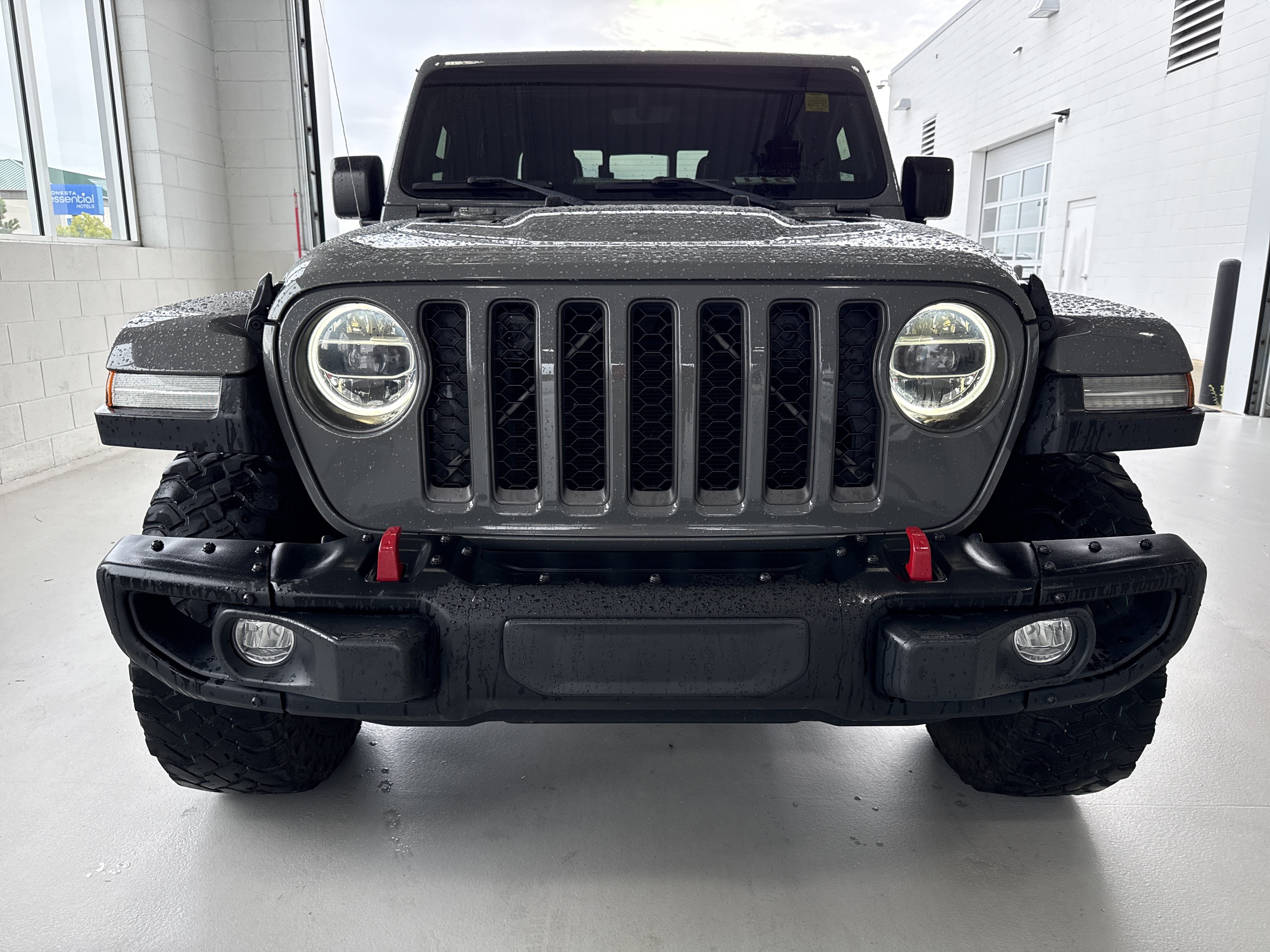 Used 2022 Jeep Gladiator Rubicon w/ LED Lighting Group AWD/4WD image 7