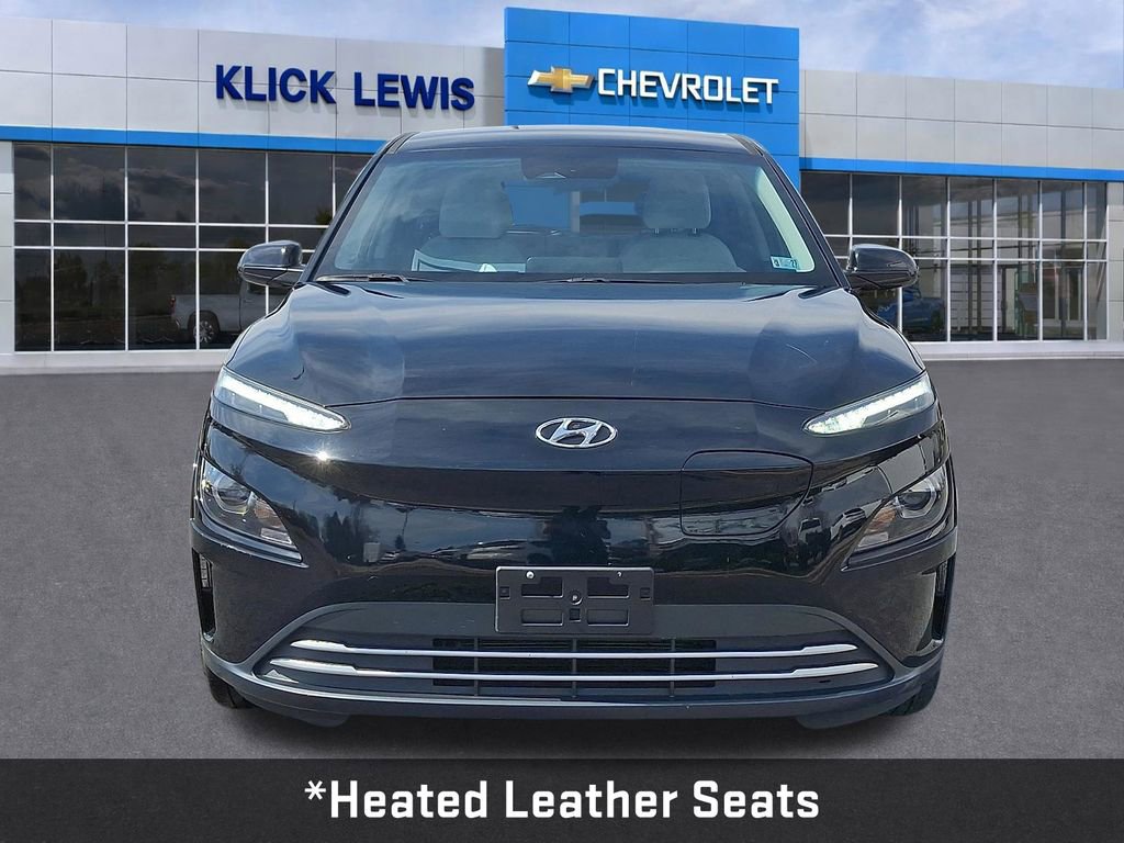 Used 2023 Hyundai Kona SE video 2