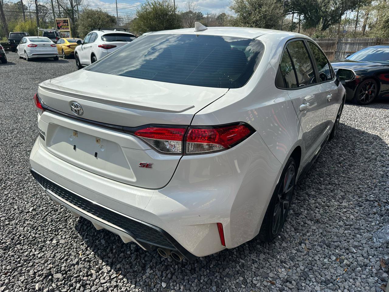 Used 2021 Toyota Corolla SE image 9