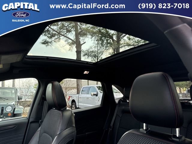 Certified 2024 Ford Escape ST-Line w/ Tech Pack #1 AWD/4WD image 21