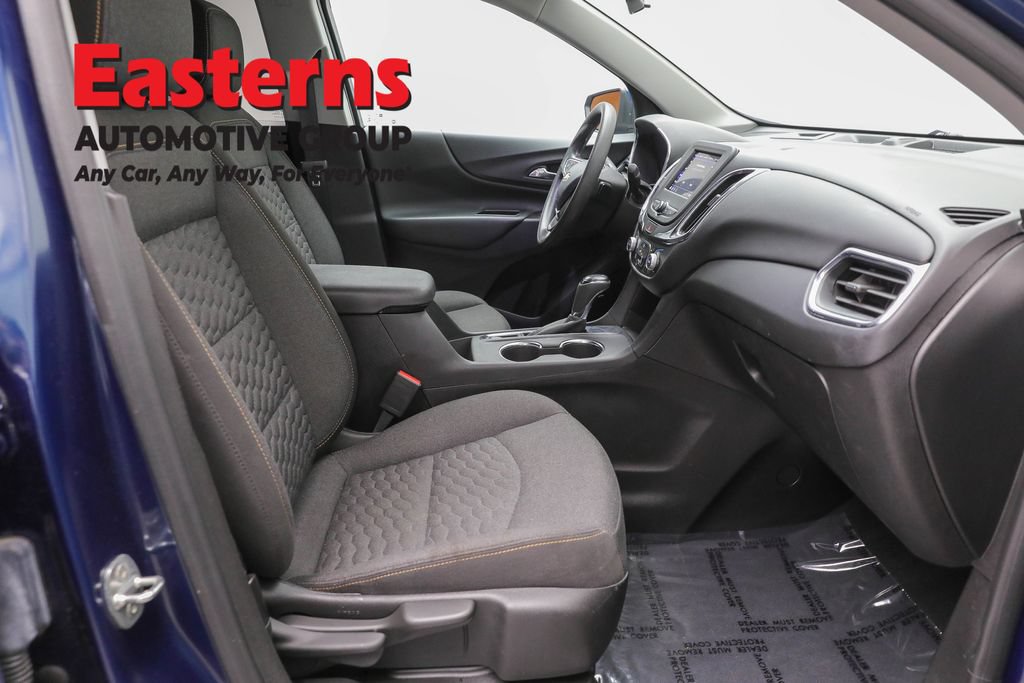 Used 2021 Chevrolet Equinox LT FWD image 23