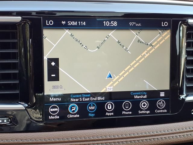 Used 2020 Chrysler Pacifica Limited w/ Advanced Safetytec Group FWD image 7