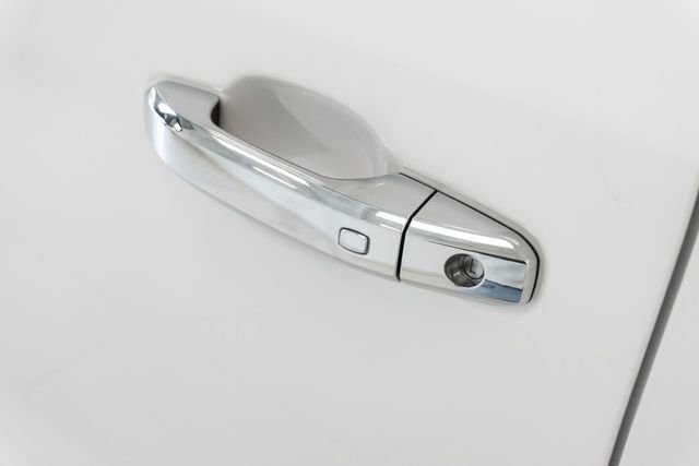 Used 2024 Chevrolet Silverado 1500 High Country w/ High Country Premium Package image 11