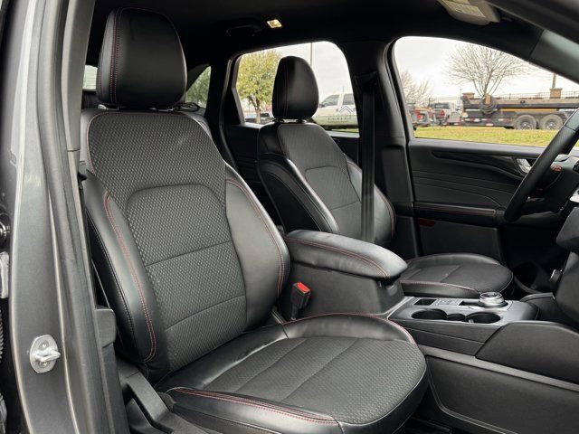 Used 2023 Ford Escape ST-Line w/ Tech Pack #1 image 33