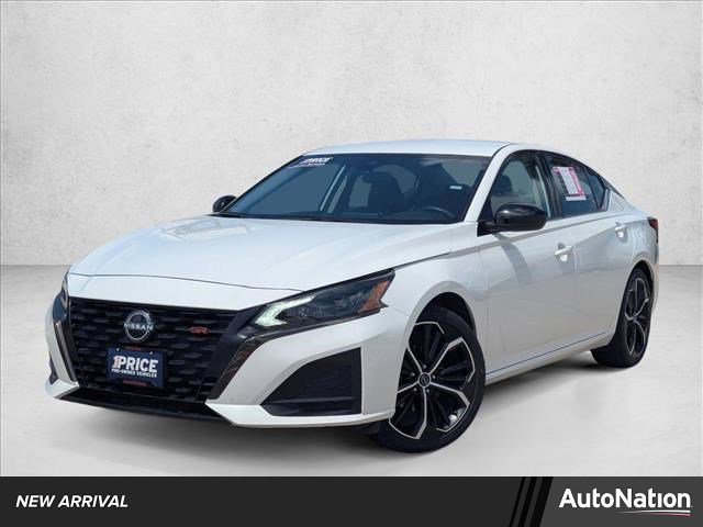 Used 2024 Nissan Altima 2.5 SR