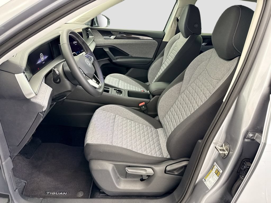 New 2026 Volkswagen Tiguan S FWD image 17
