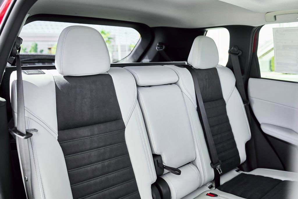 New 2026 Mitsubishi Outlander SE FWD image 28