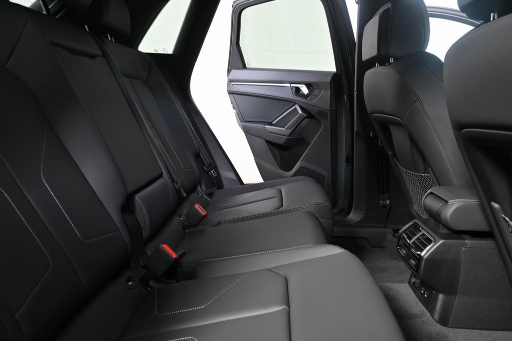 New 2025 Audi Q3 2.0T Premium image 19