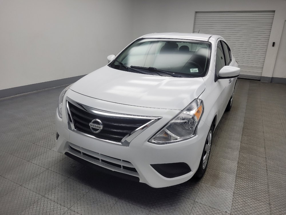 Used 2019 Nissan Versa SV image 15
