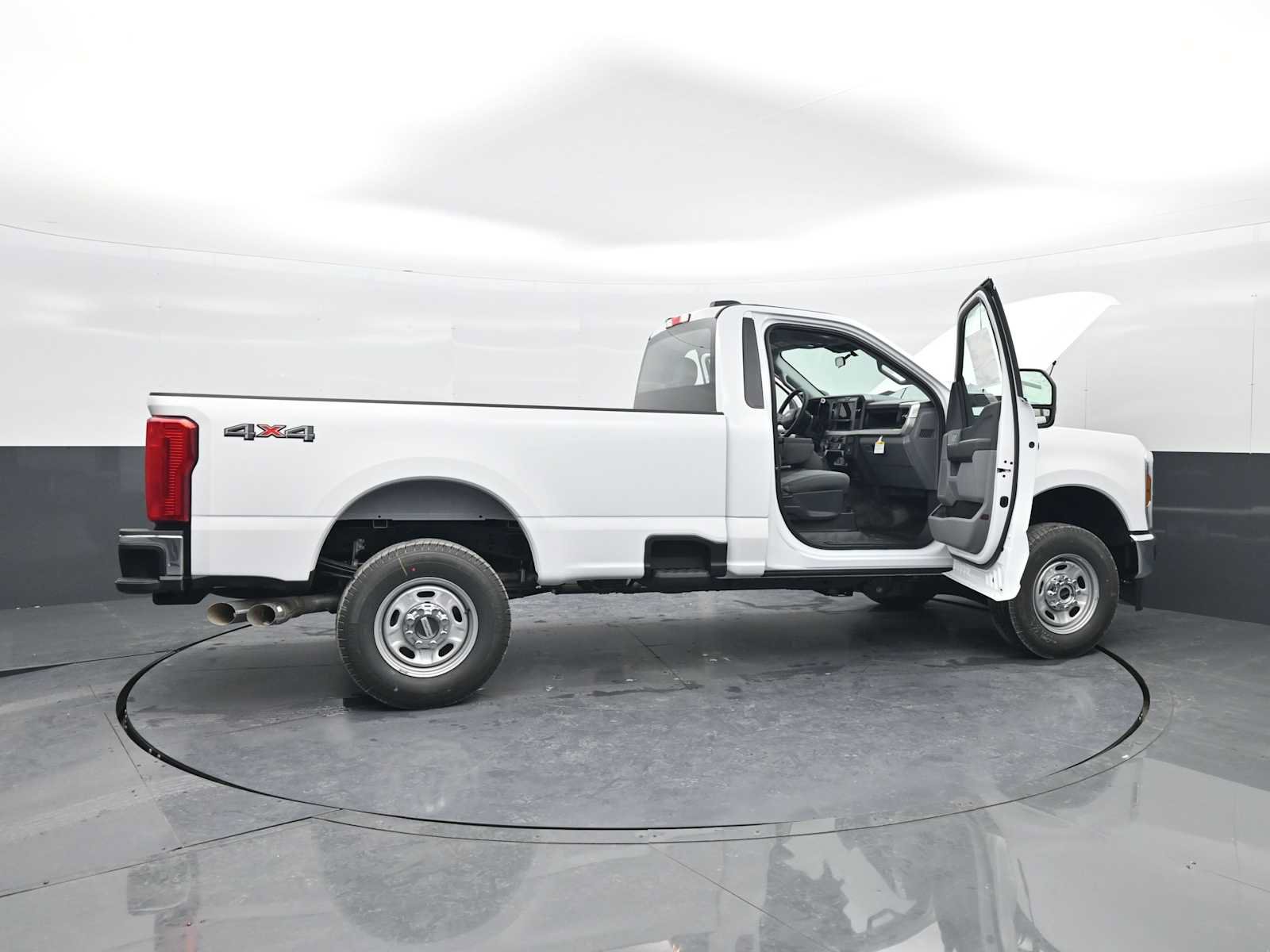 New 2026 Ford F250 XL w/ XL Chrome Package AWD/4WD image 73