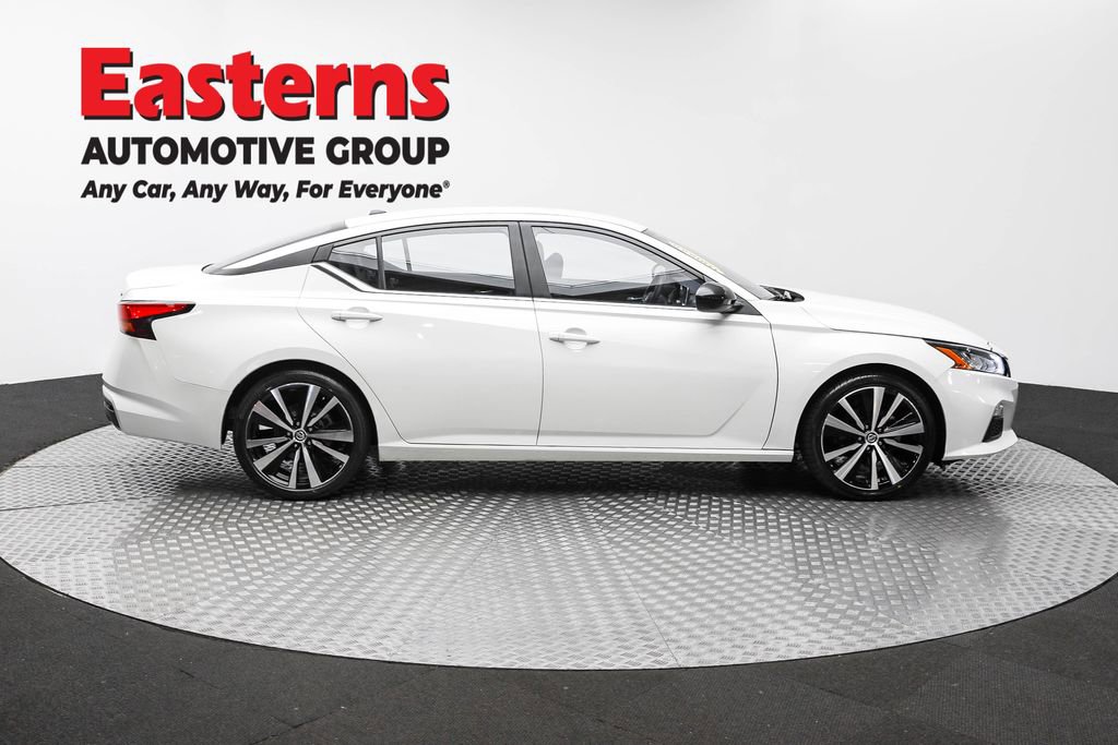 Used 2022 Nissan Altima 2.5 SR FWD image 4