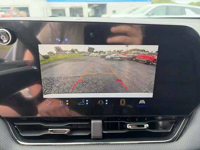New 2027 Chevrolet Equinox RS w/ Safety and Technology Package FWD image 20