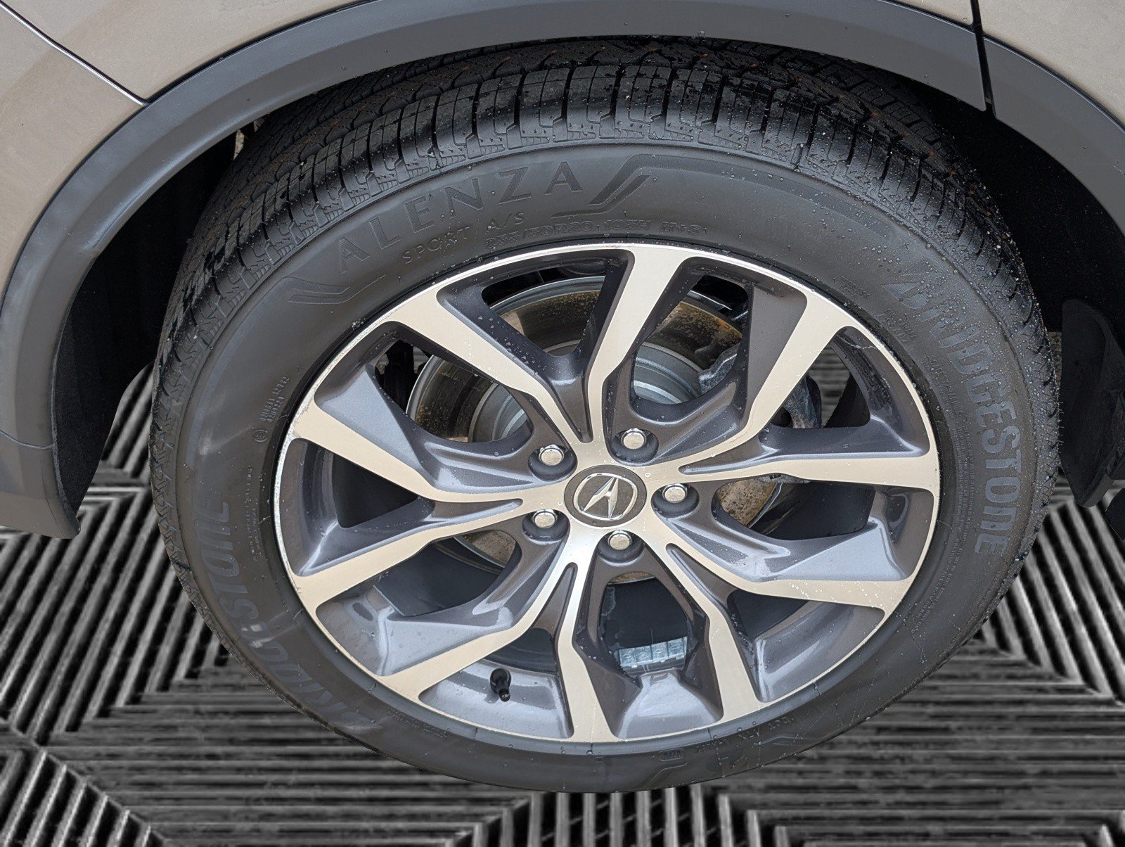 Certified 2024 Acura MDX FWD w/ Technology Package image 25
