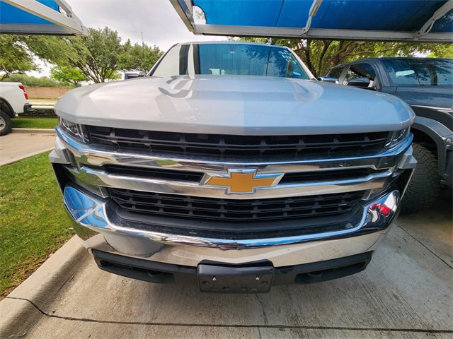 Used 2019 Chevrolet Silverado 1500 LT w/ Texas Edition AWD/4WD image 2