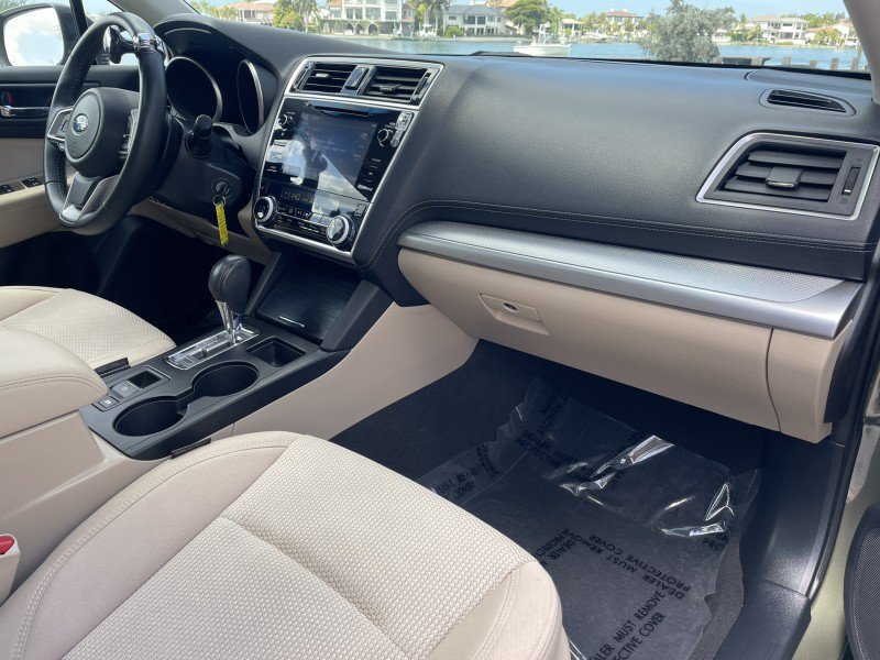 Used 2019 Subaru Outback 2.5i Premium AWD/4WD image 11