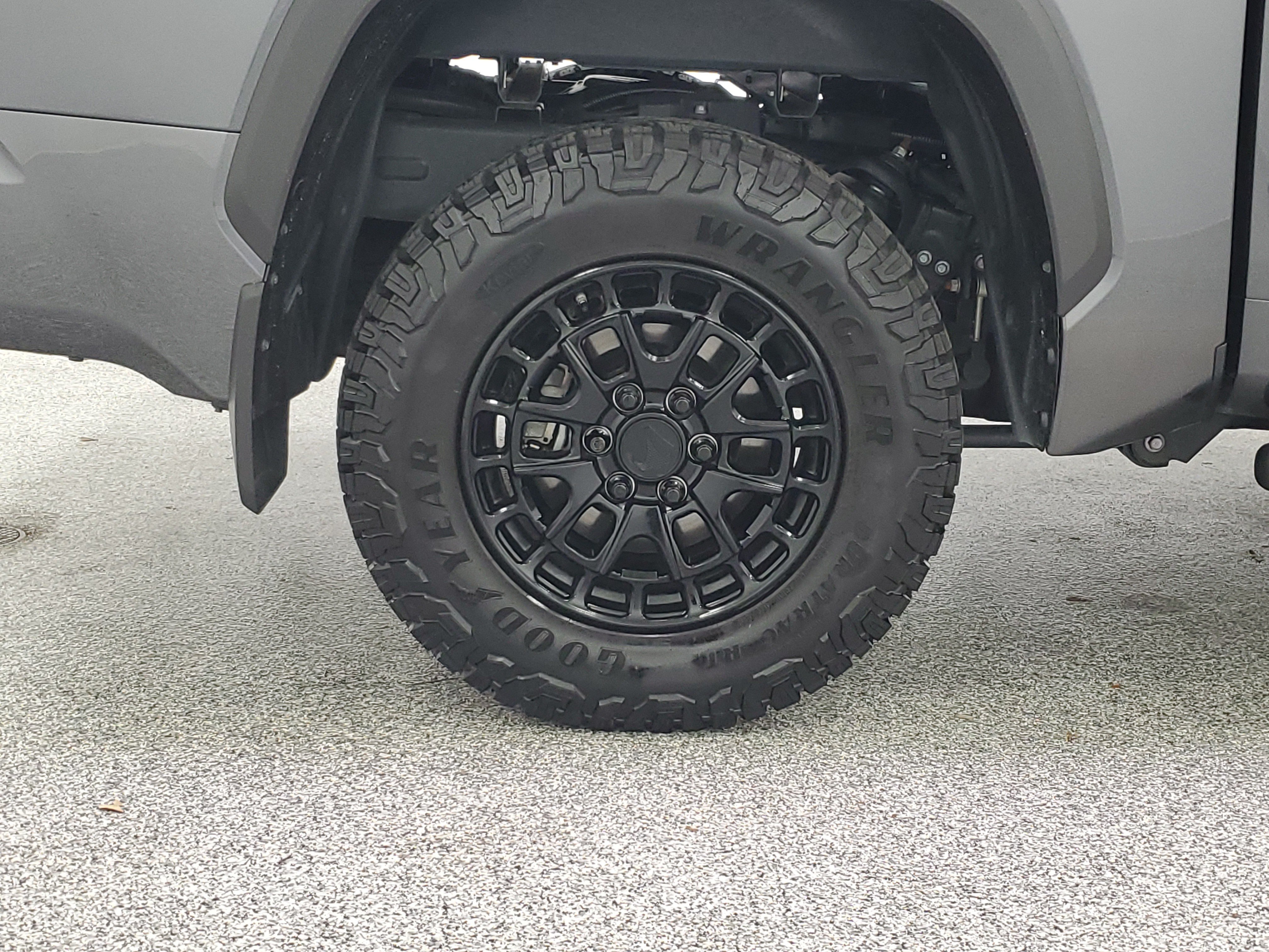 Certified 2026 Toyota Tundra SR5 w/ SR5 Convenience Package AWD/4WD image 8