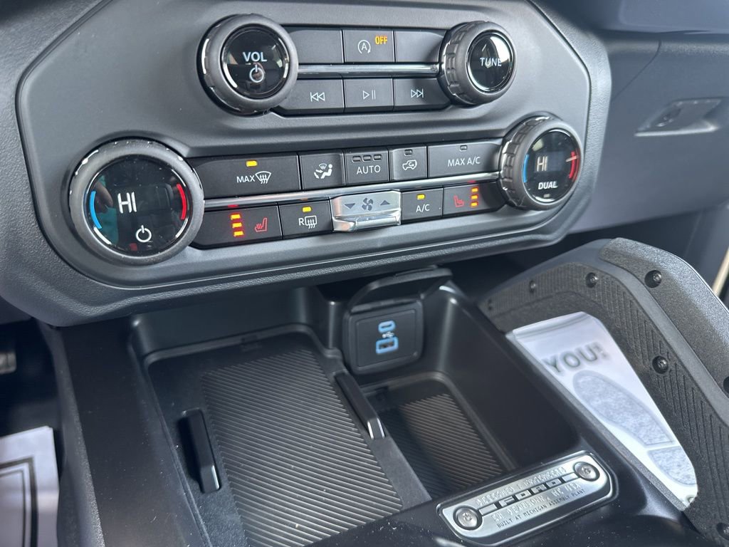 New 2025 Ford Bronco Big Bend w/ Black Diamond Package image 44