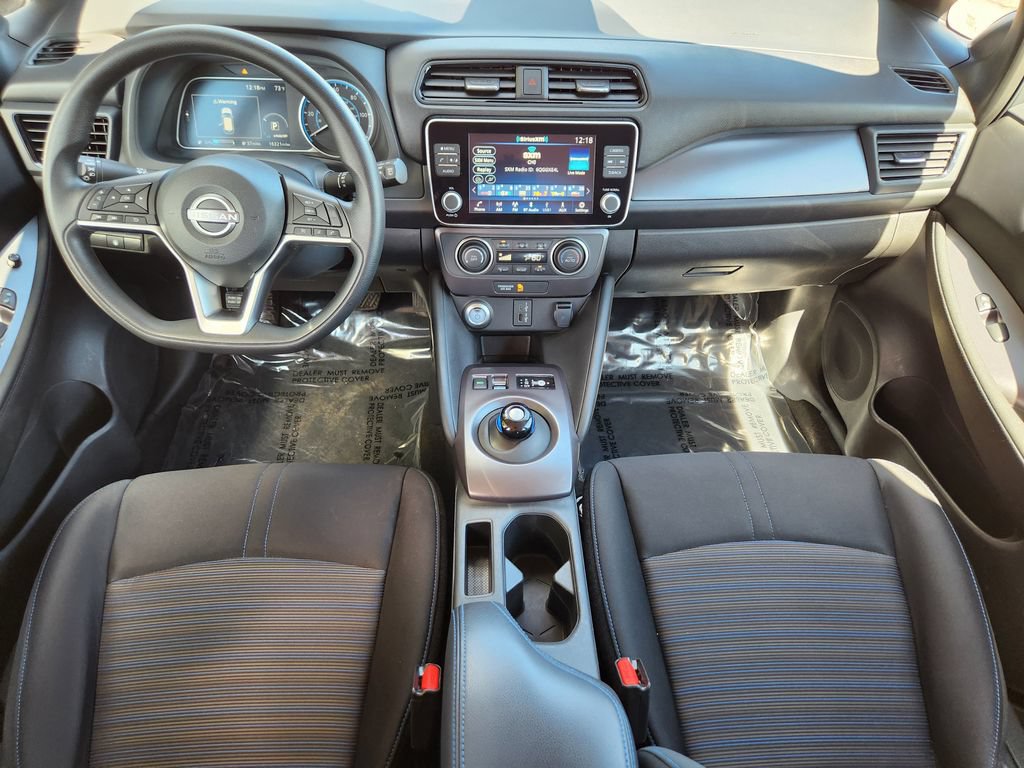 Used 2025 Nissan Leaf S FWD image 16