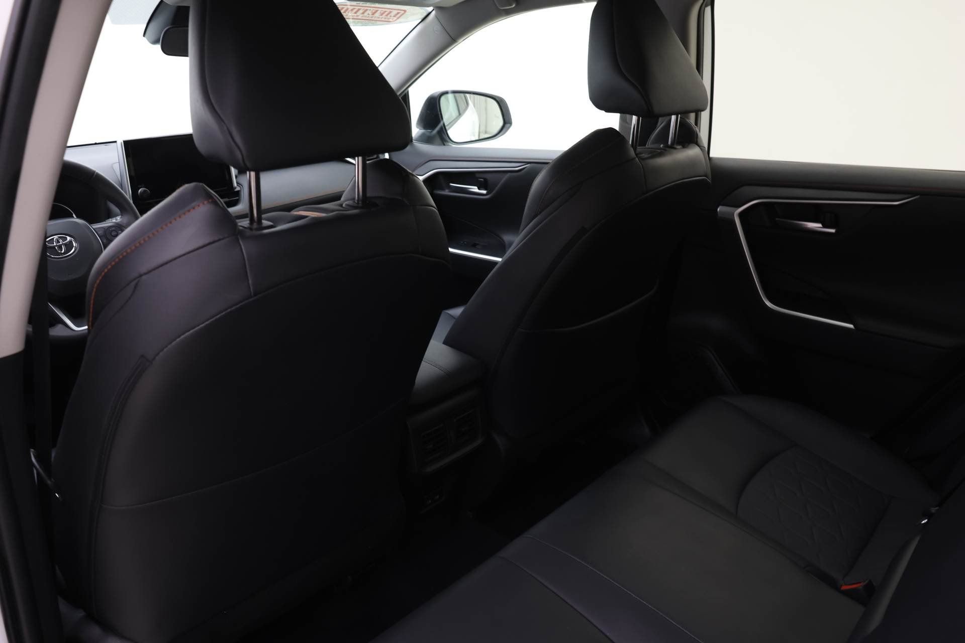 Used 2024 Toyota RAV4 Adventure image 13