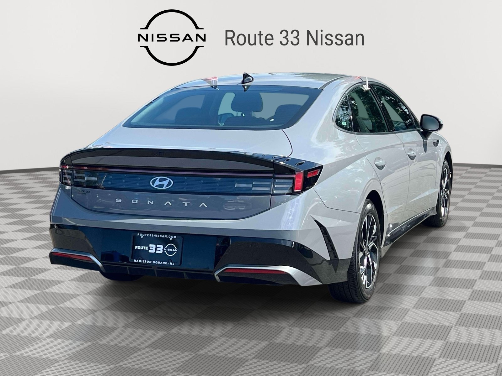Used 2025 Hyundai Sonata SEL FWD image 4