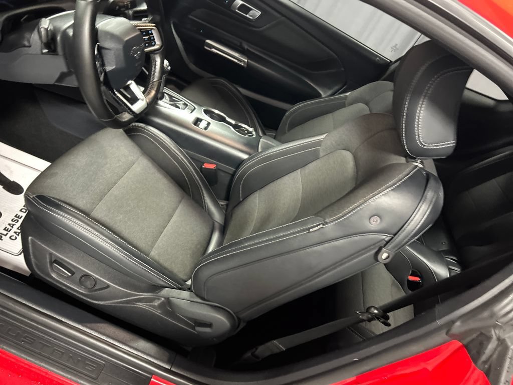 Used 2024 Ford Mustang Coupe RWD image 11