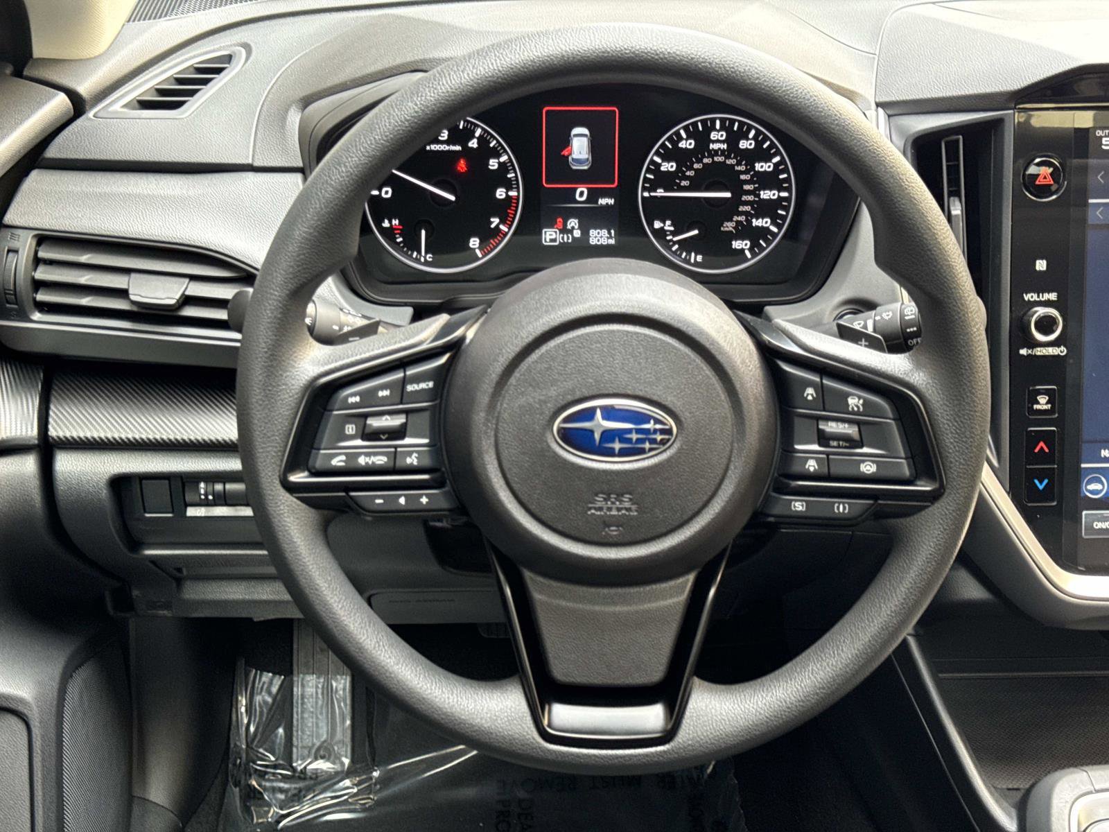 Used 2025 Subaru Crosstrek 2.0i Premium image 9