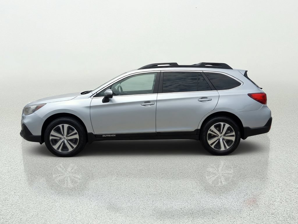 Used 2019 Subaru Outback 2.5i Limited AWD/4WD image 4