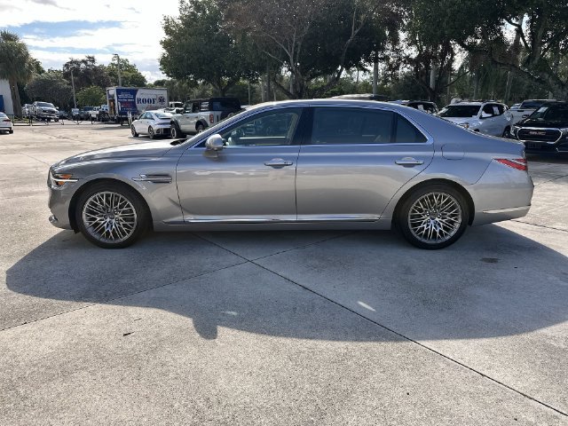 Used 2021 Genesis G90 3.3T Premium AWD/4WD image 32