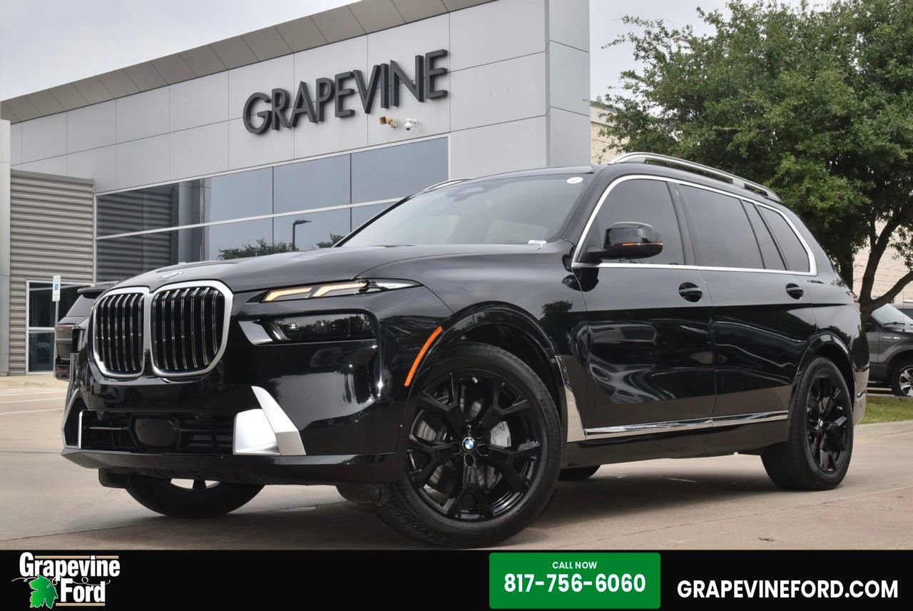 Used 2025 BMW X7 xDrive40i w/ Premium Package AWD/4WD image 1