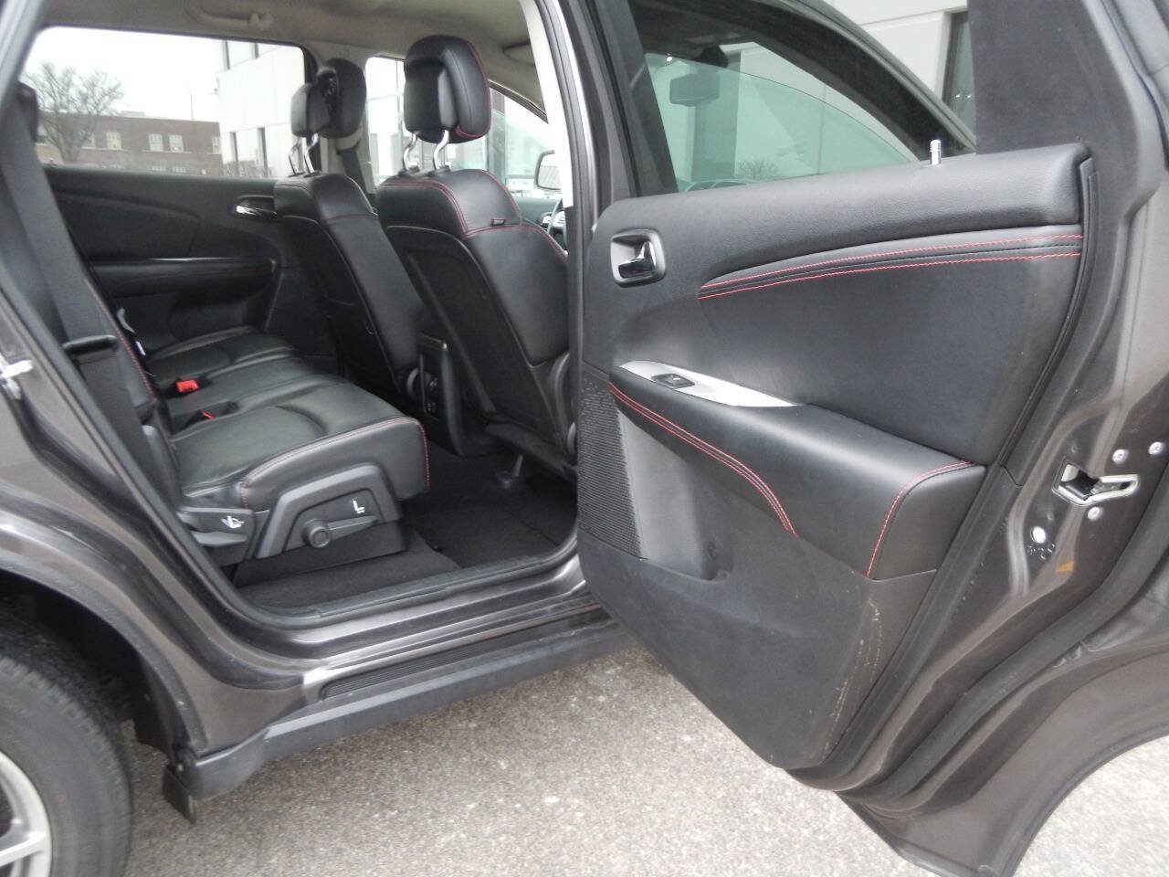 Used 2015 Dodge Journey R/T AWD/4WD image 31
