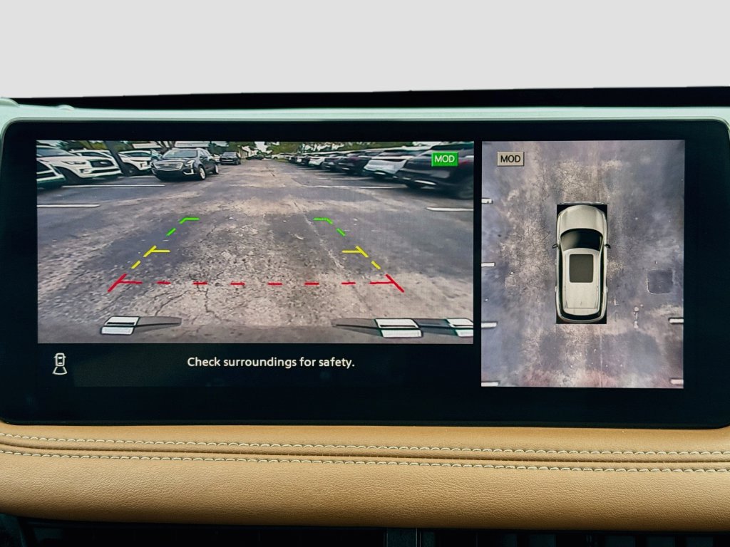 Used 2023 INFINITI QX60 Sensory w/ Cargo Package AWD/4WD image 15