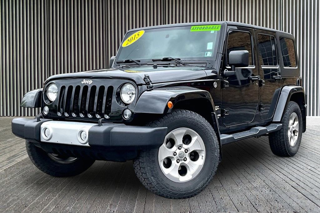 Used 2015 Jeep Wrangler Unlimited Sahara AWD/4WD image 2