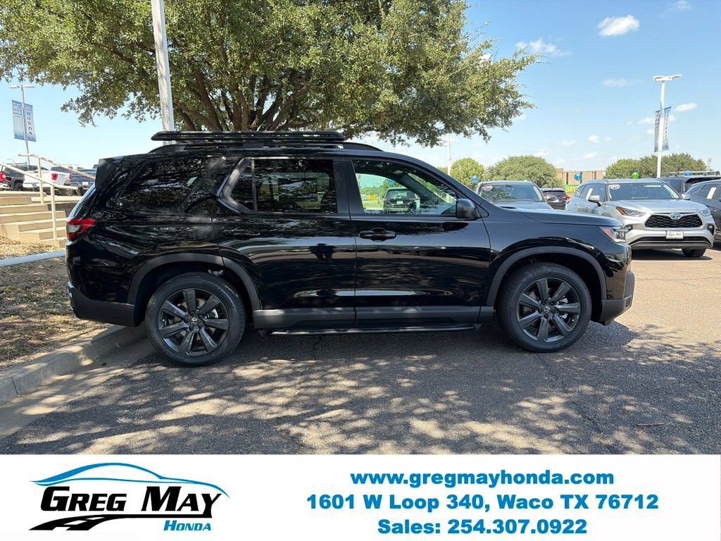 New 2026 Honda Pilot Sport image 8