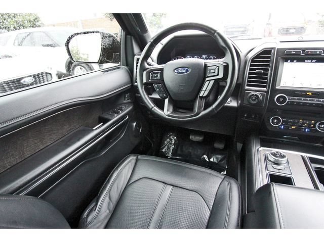 Used 2018 Ford Expedition Limited w/ Equipment Group 301A RWD image 7