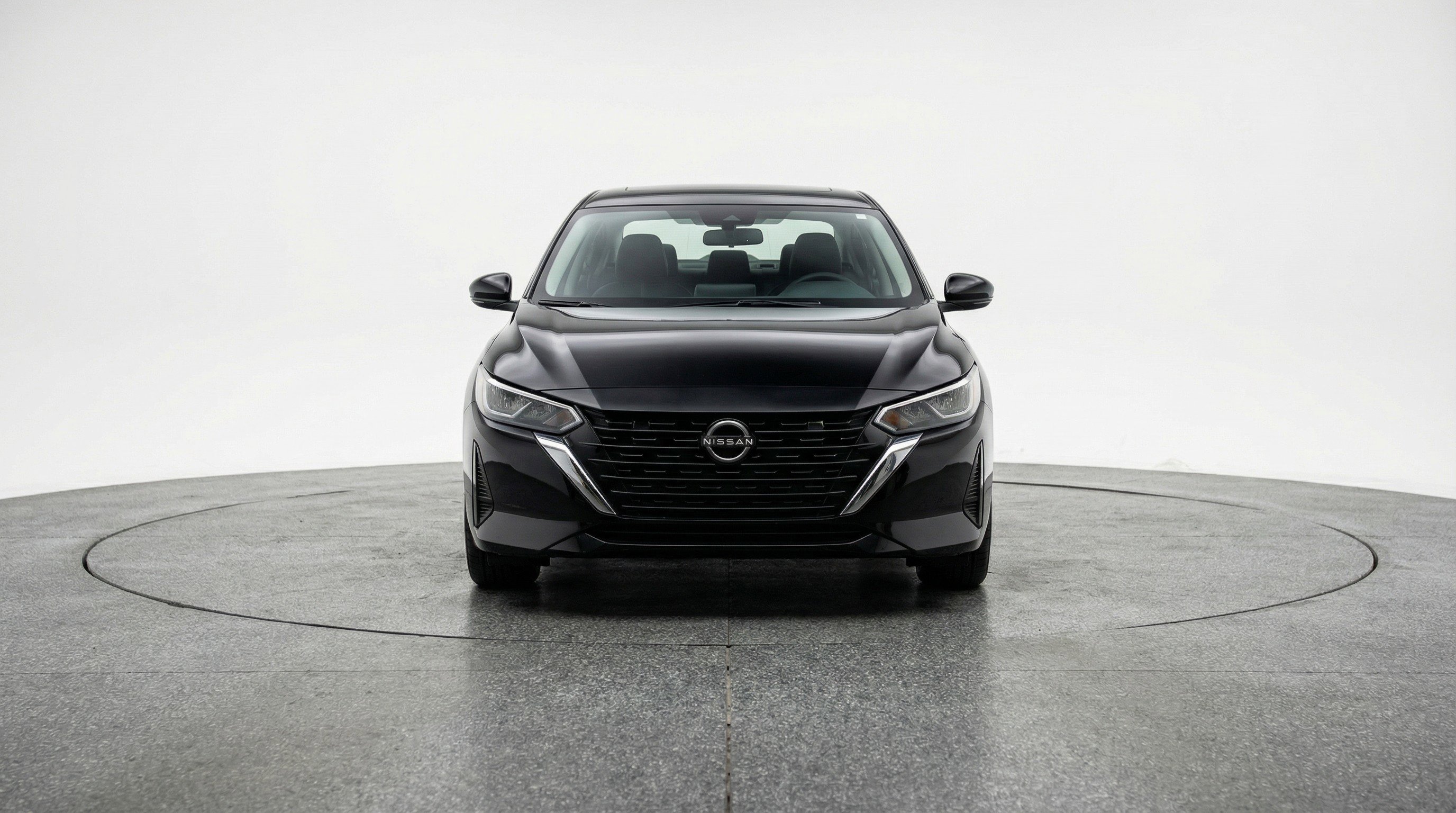 Used 2025 Nissan Sentra SV FWD image 2